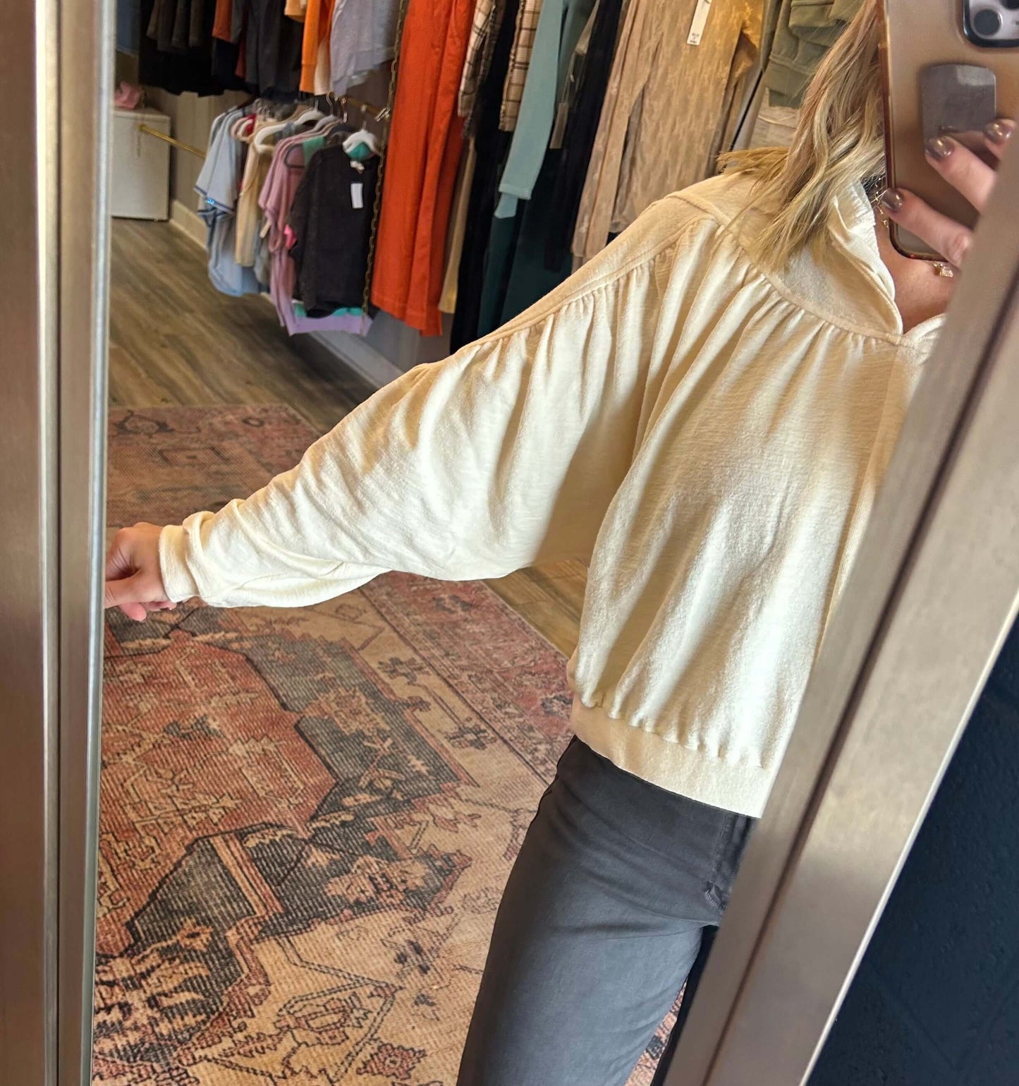 Textured Balloon Sleeve Shirring Detail Top/ cream