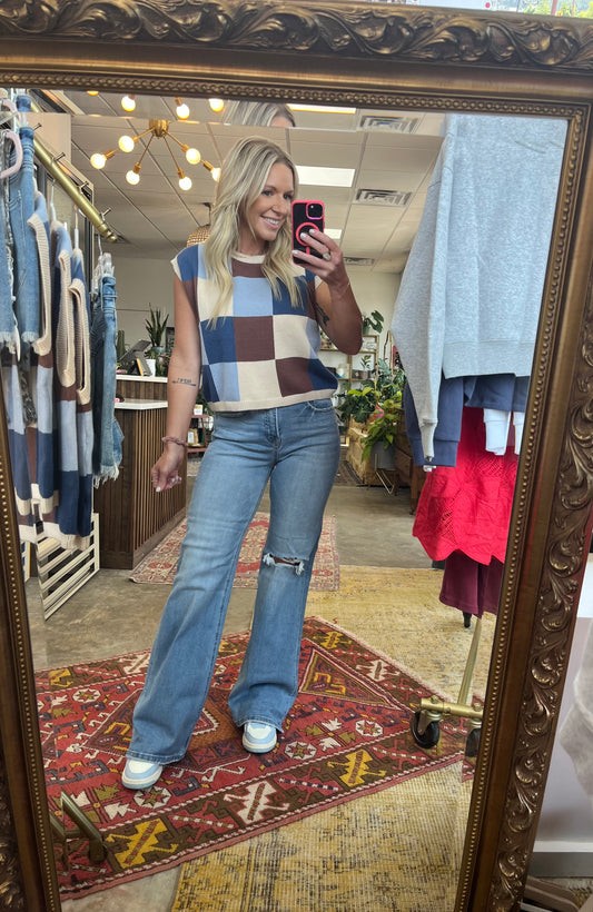 Colorblock Sleeveless Sweater