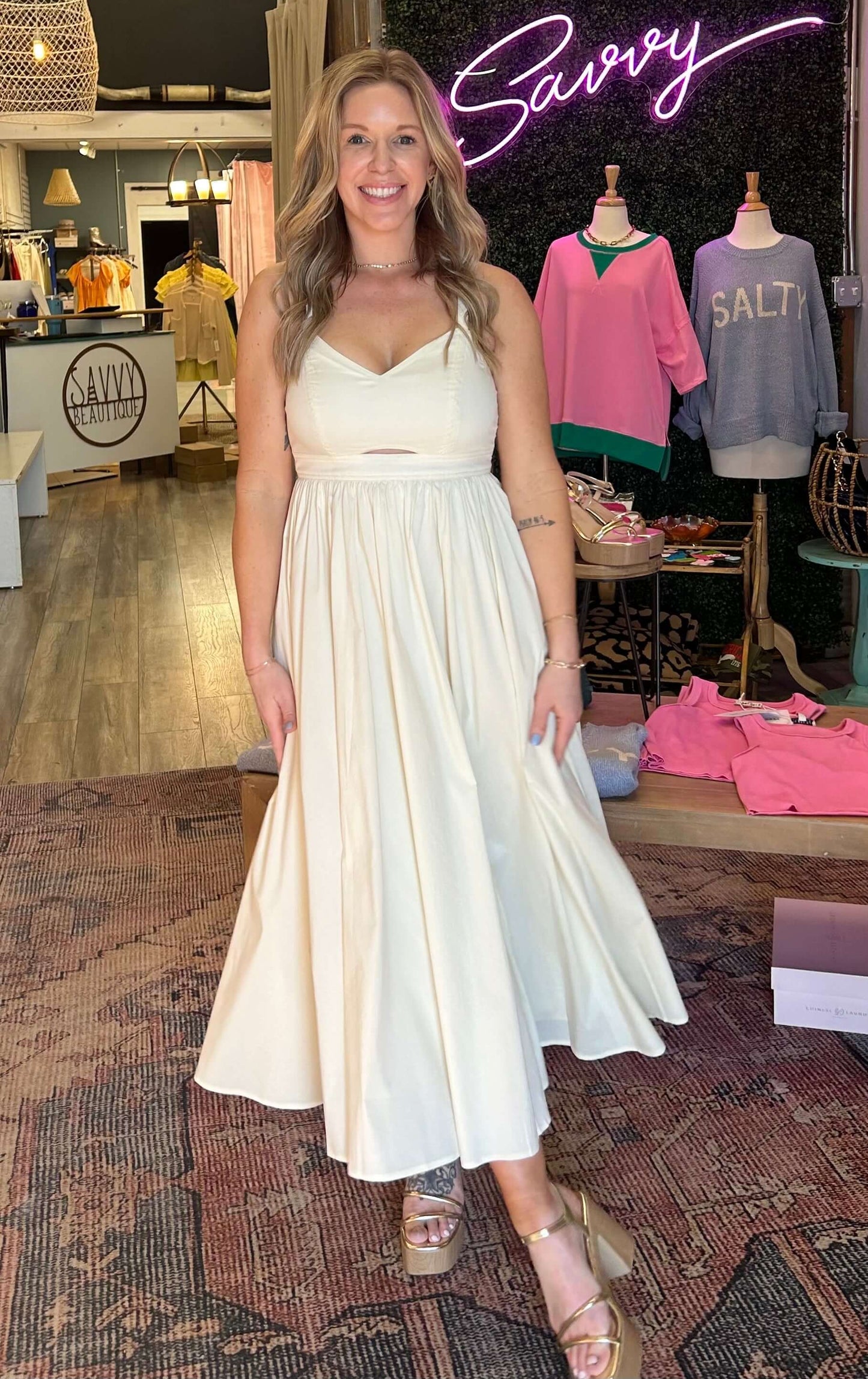 Sadie&Sage Shades On Front cutout Midi Dress/Ivory