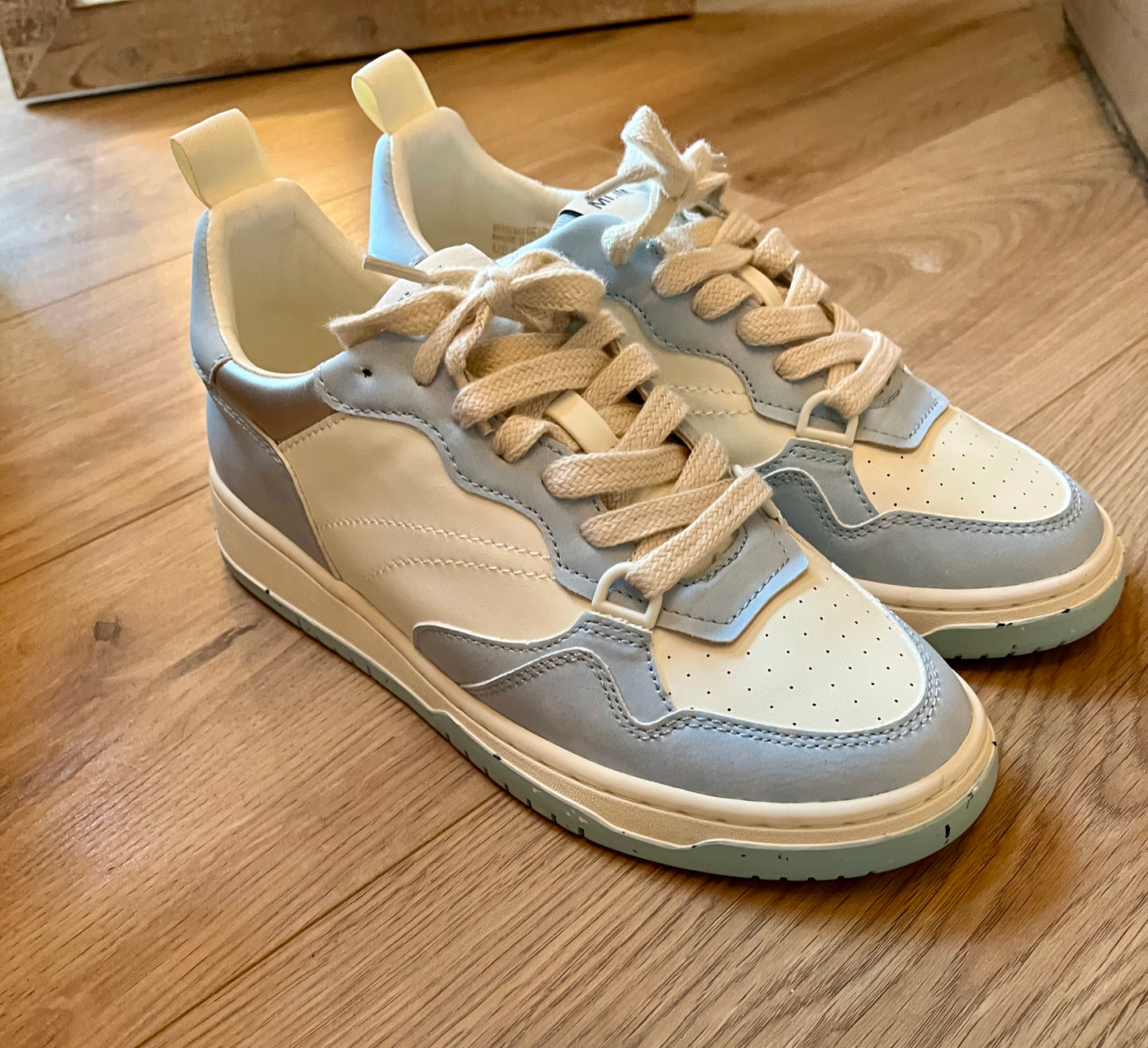 The Paige Sneakers/ Blue white