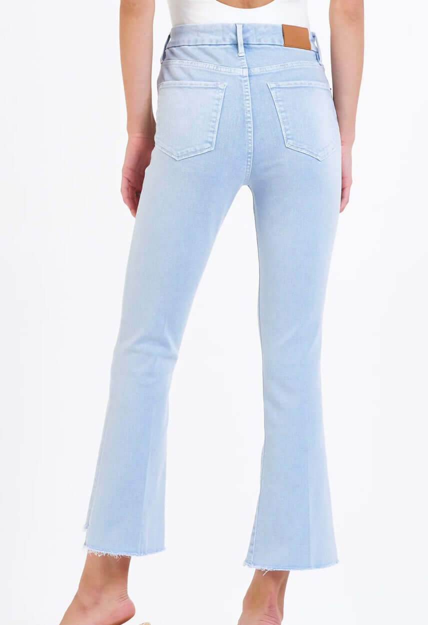 Dear John Jeanne Crop Flare / Sky