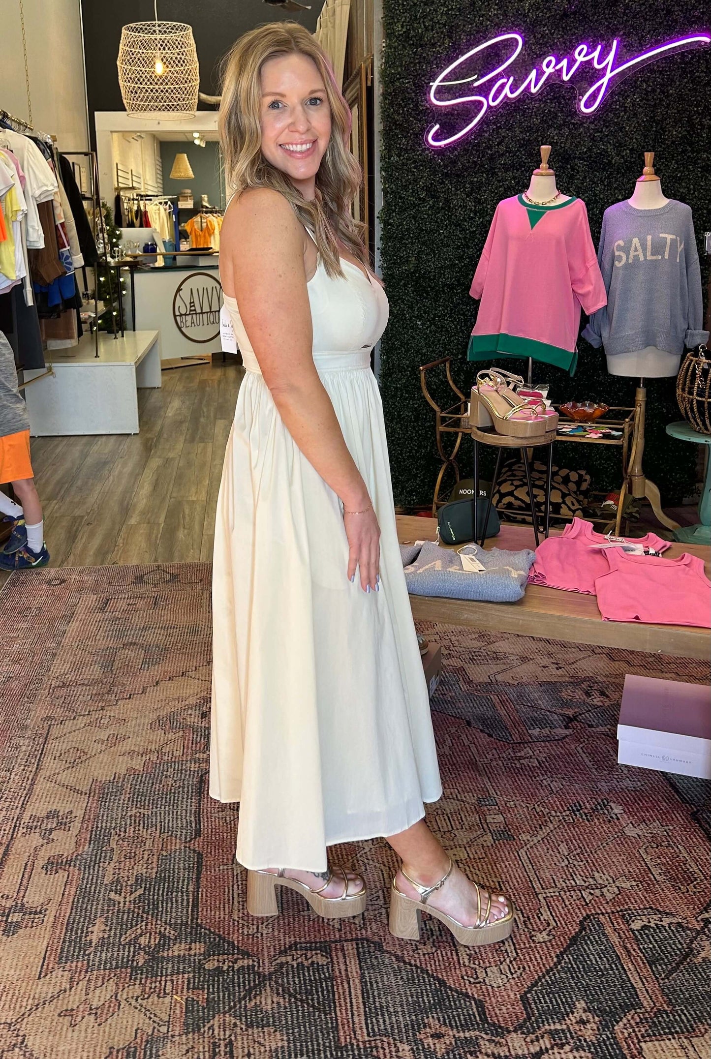 Sadie&Sage Shades On Front cutout Midi Dress/Ivory