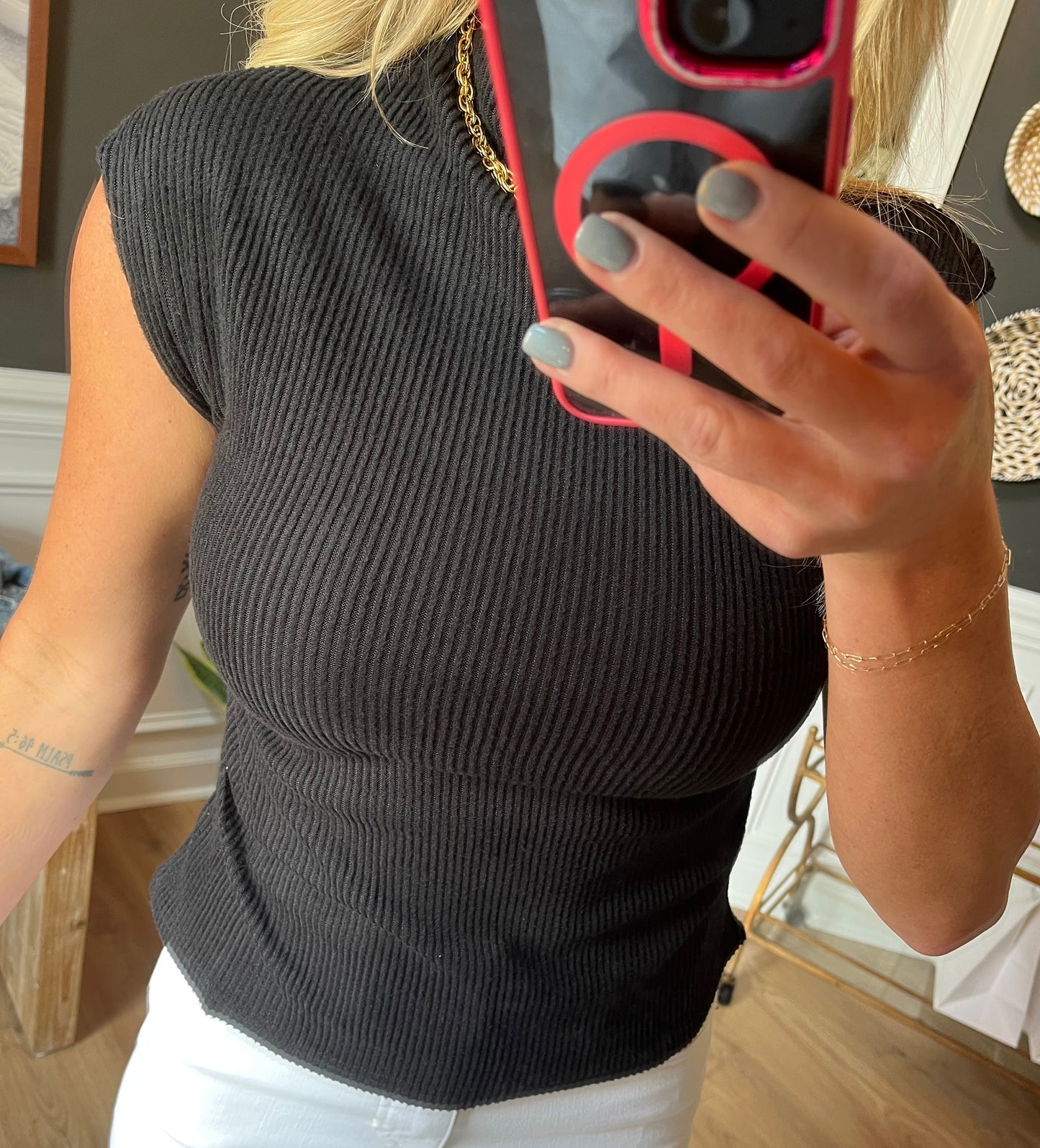 Cap Sleeve Mock Neck Ruched Tank/ black