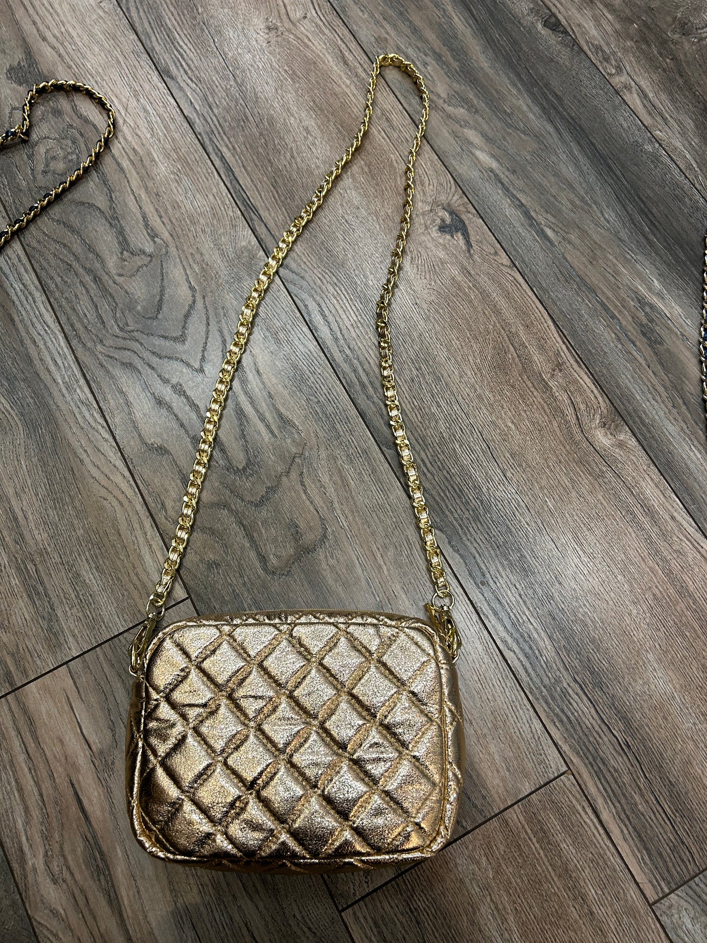 Quilted Crossbody chain Bag