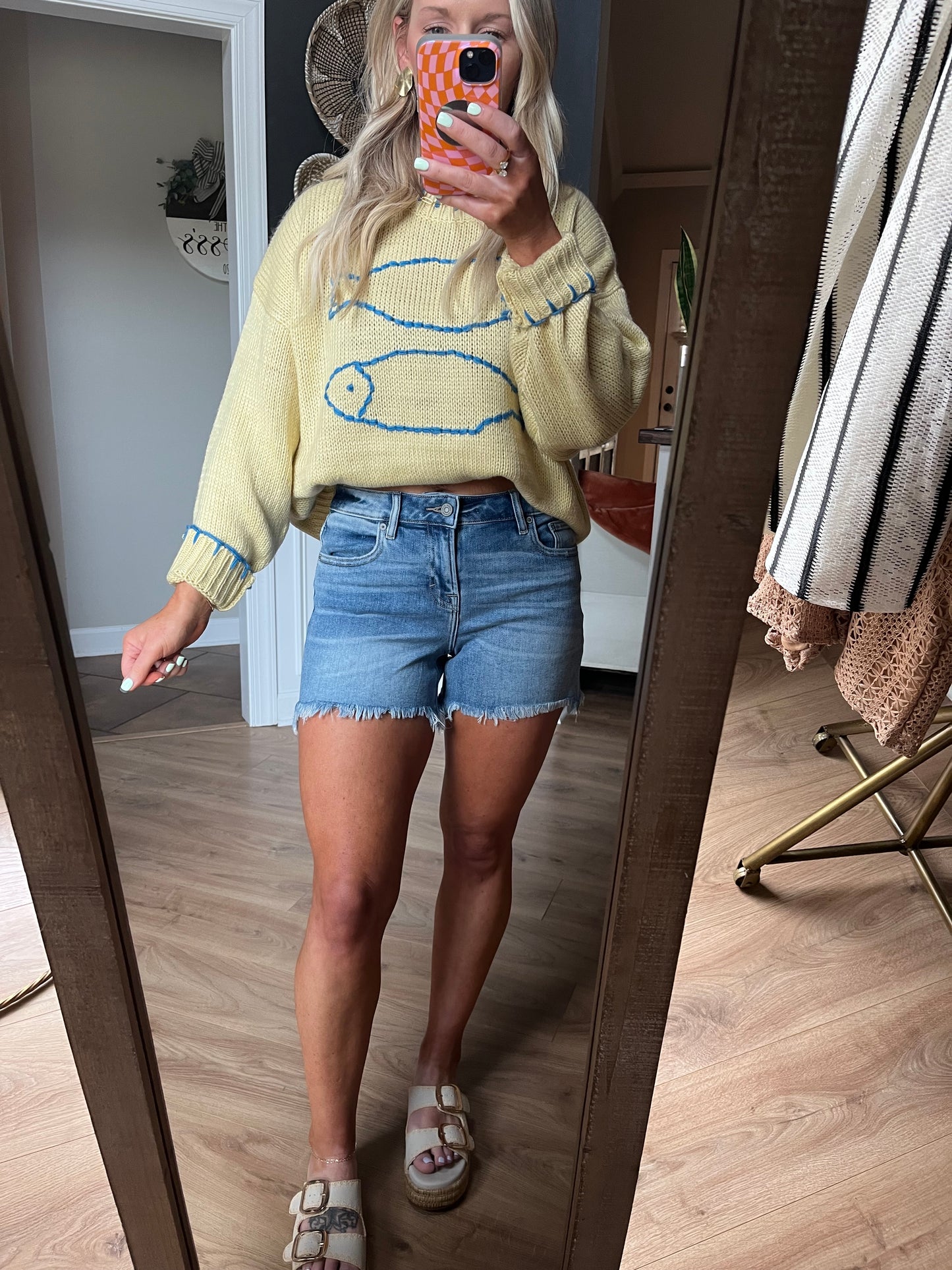 HIDDEN Bailey bf Fray Hem Denim Shorts