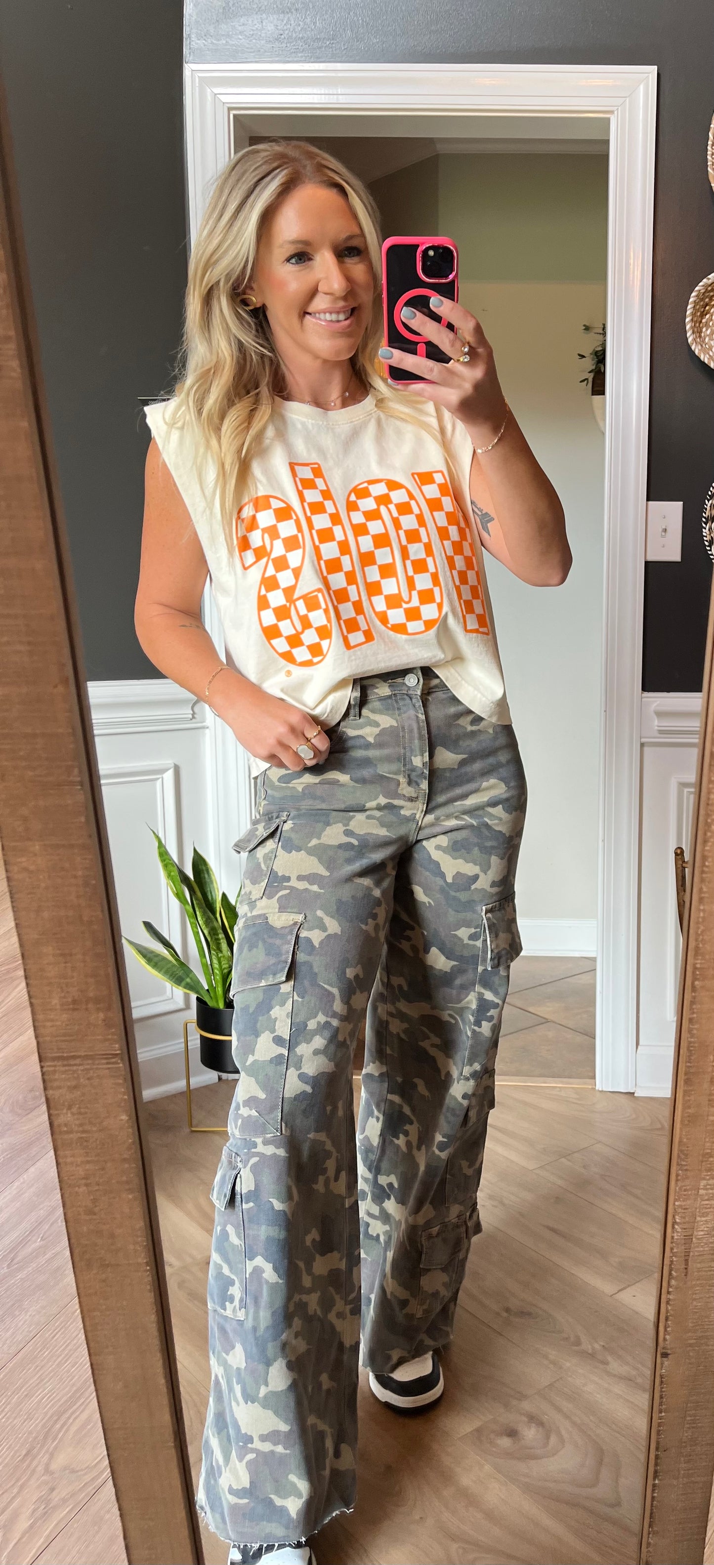 TN Vols Checkered Muscle Tank/Ivory