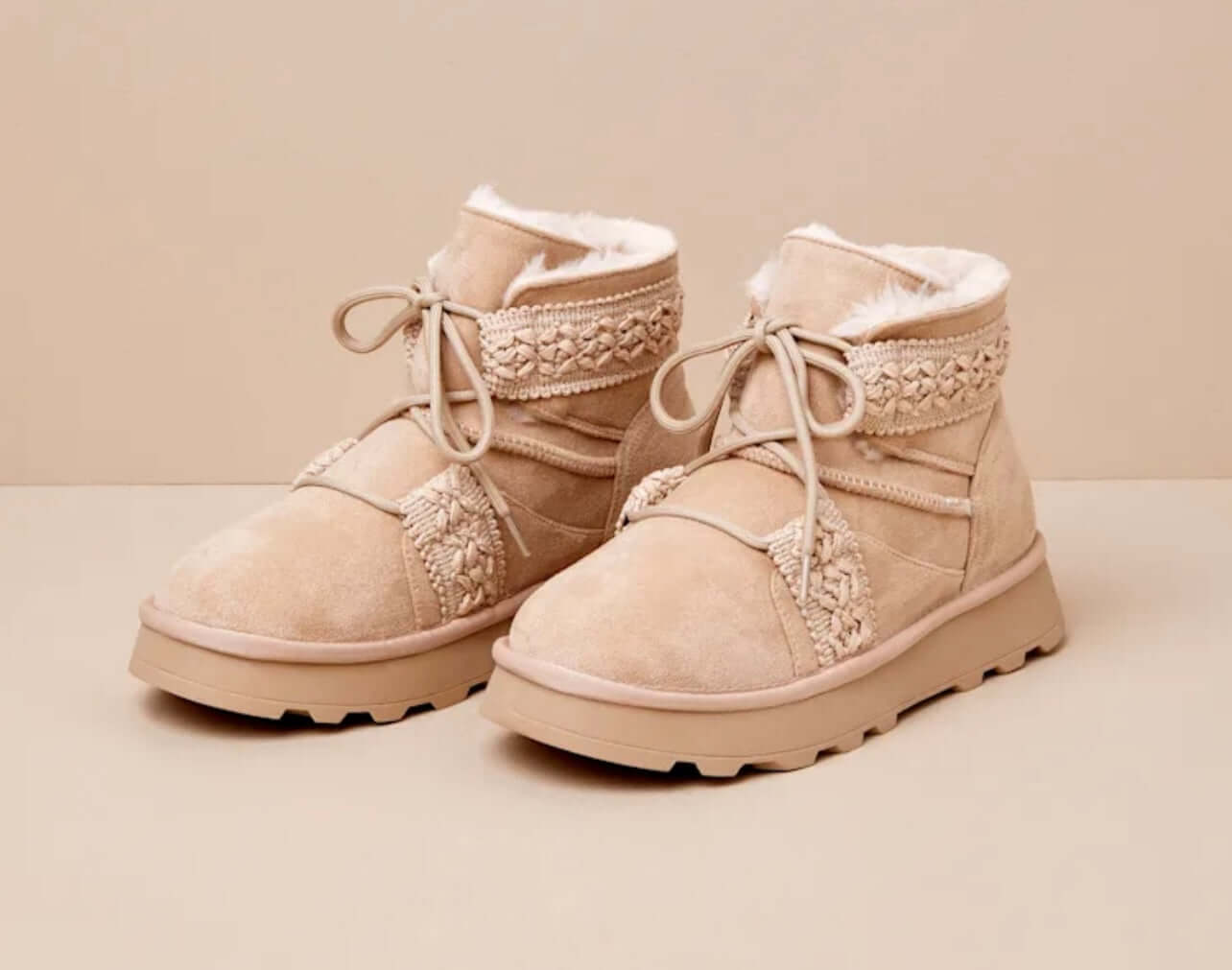 Matisse Matterhorn Lace Up Ankle Boots / natural